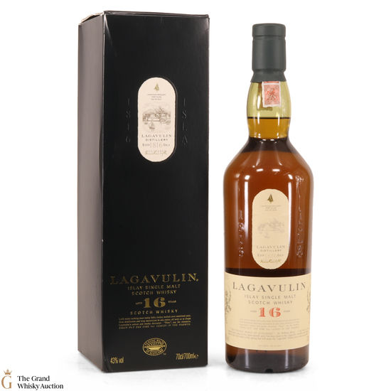 Lagavulin - 16 Year Old