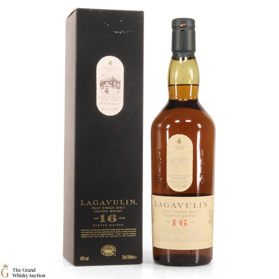Lagavulin - 16 Year Old