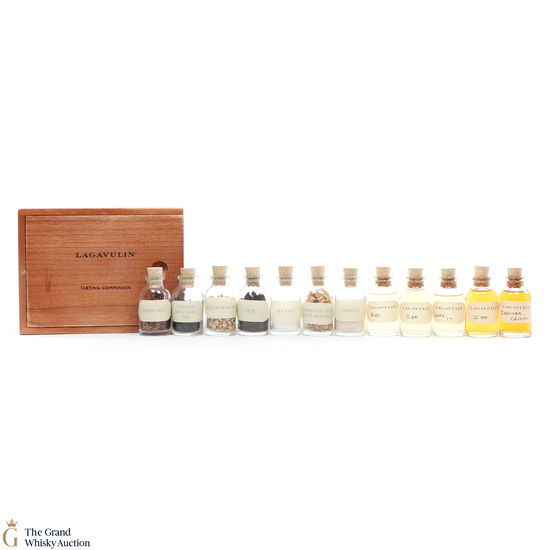 Lagavulin  - 200th Anniversary Tasting Companion Set (Including Booklet)