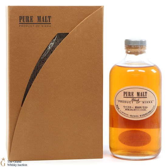 Nikka - Pure Malt 50cl & Black Notebook