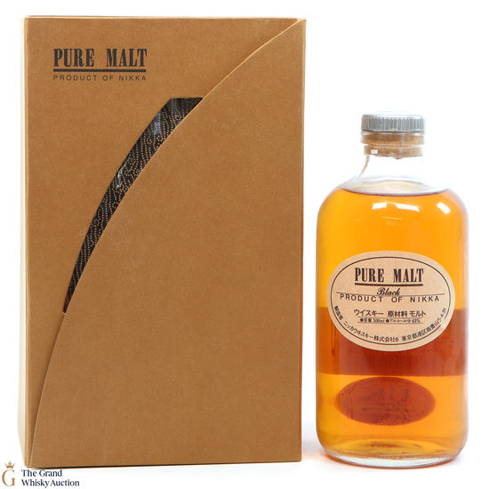 Nikka - Pure Malt 50cl & Black Notebook