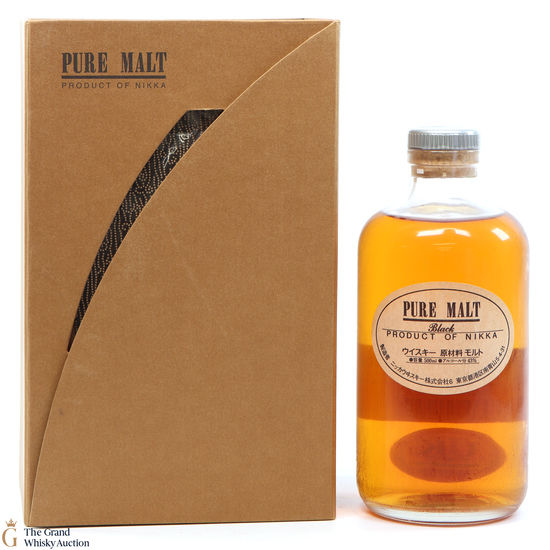 Nikka - Pure Malt 50cl & Black Notebook