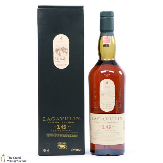 Lagavulin - 16 Year Old