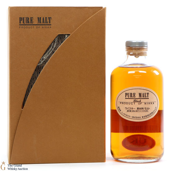 Nikka - Pure Malt 50cl & Black Notebook