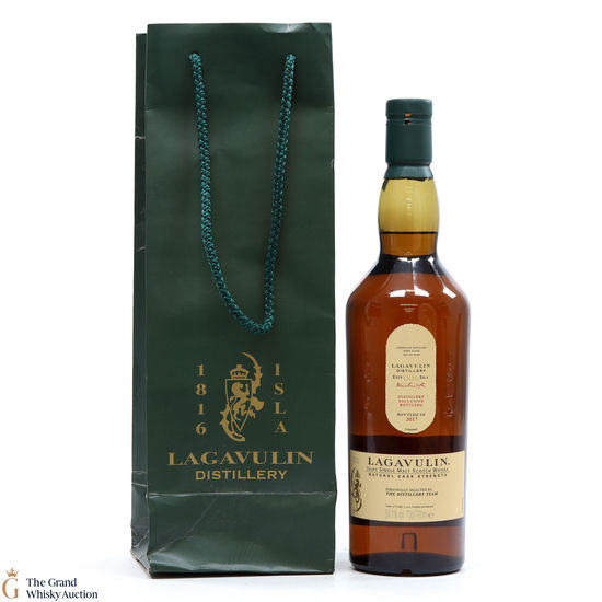Lagavulin - 2017 Distillery Exclusive