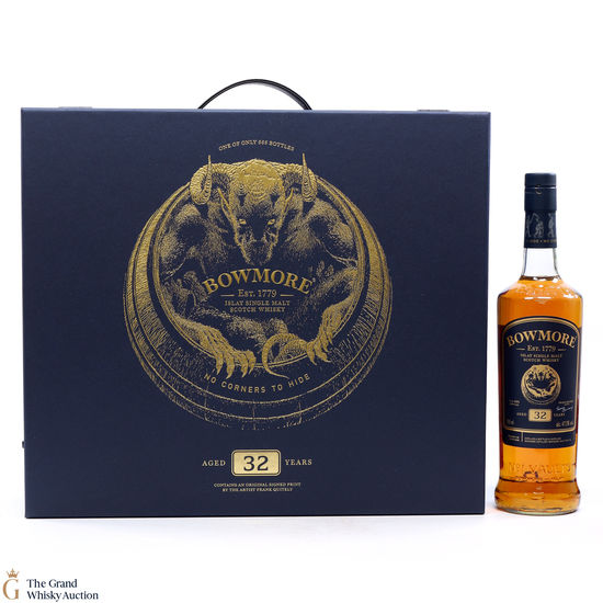Bowmore - 32 Year Old - No Corners to Hide