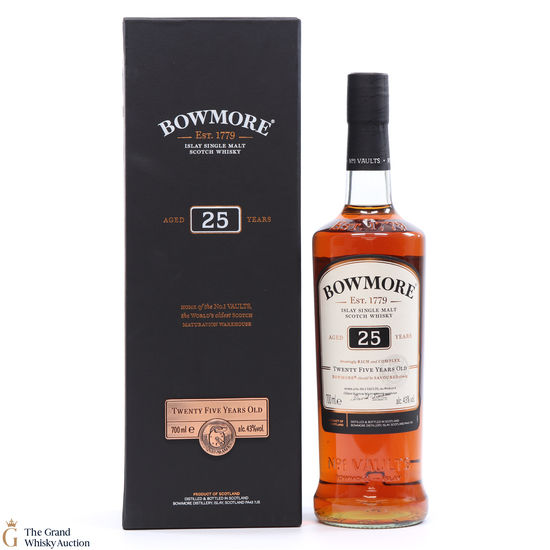 Bowmore - 25 Year Old