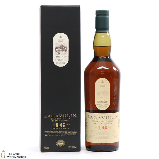 Lagavulin - 16 Year Old