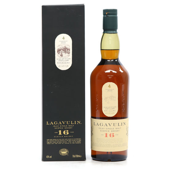 Lagavulin - 16 Year Old