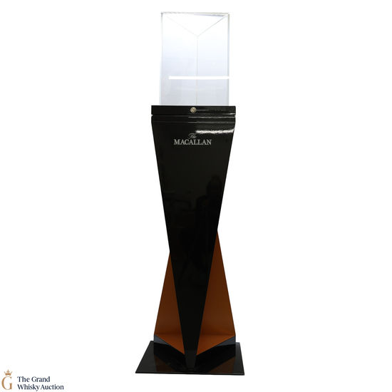 Macallan - Display Stand and Case (Organisation Of Shipping Required By Buyer)