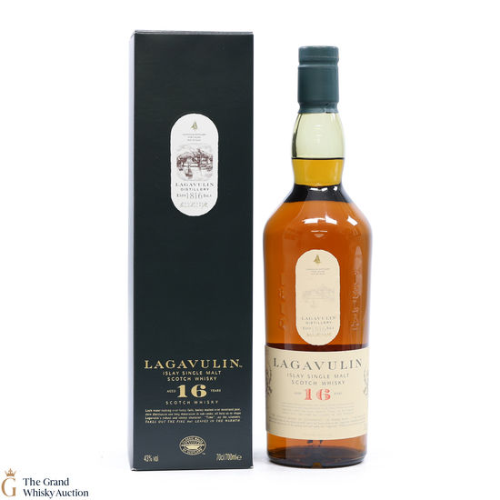 Lagavulin - 16 Year Old