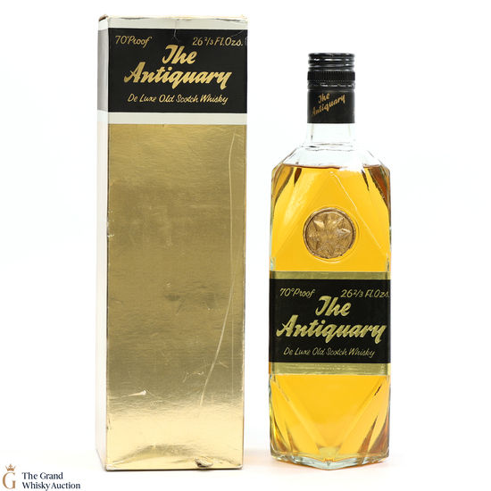 Antiquary - De Luxe Whisky 1970's (26 2/3fl OZ)