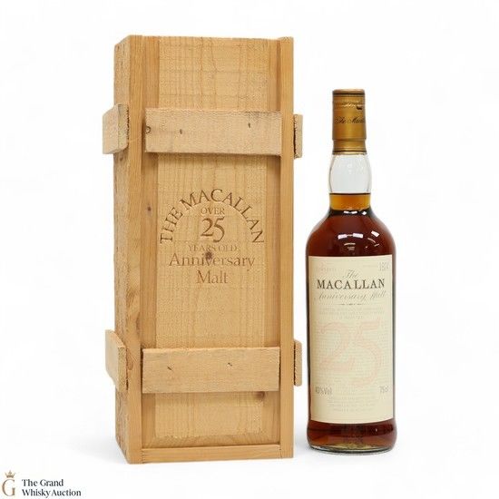 Macallan - 25 Year Old - Anniversary Malt (75cl)