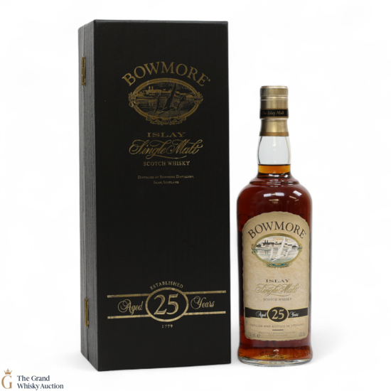 Bowmore - 25 Year Old