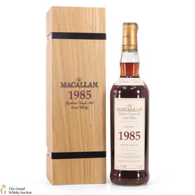 Macallan 29 Year Old  1985 Fine and Rare 