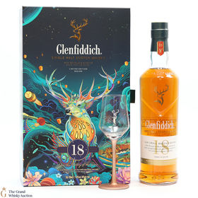 Glenfiddich 18 Valley Of The Deer Gift Set