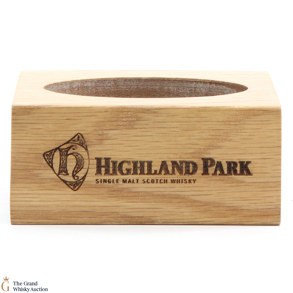 Highland Park - Wooden Plinth