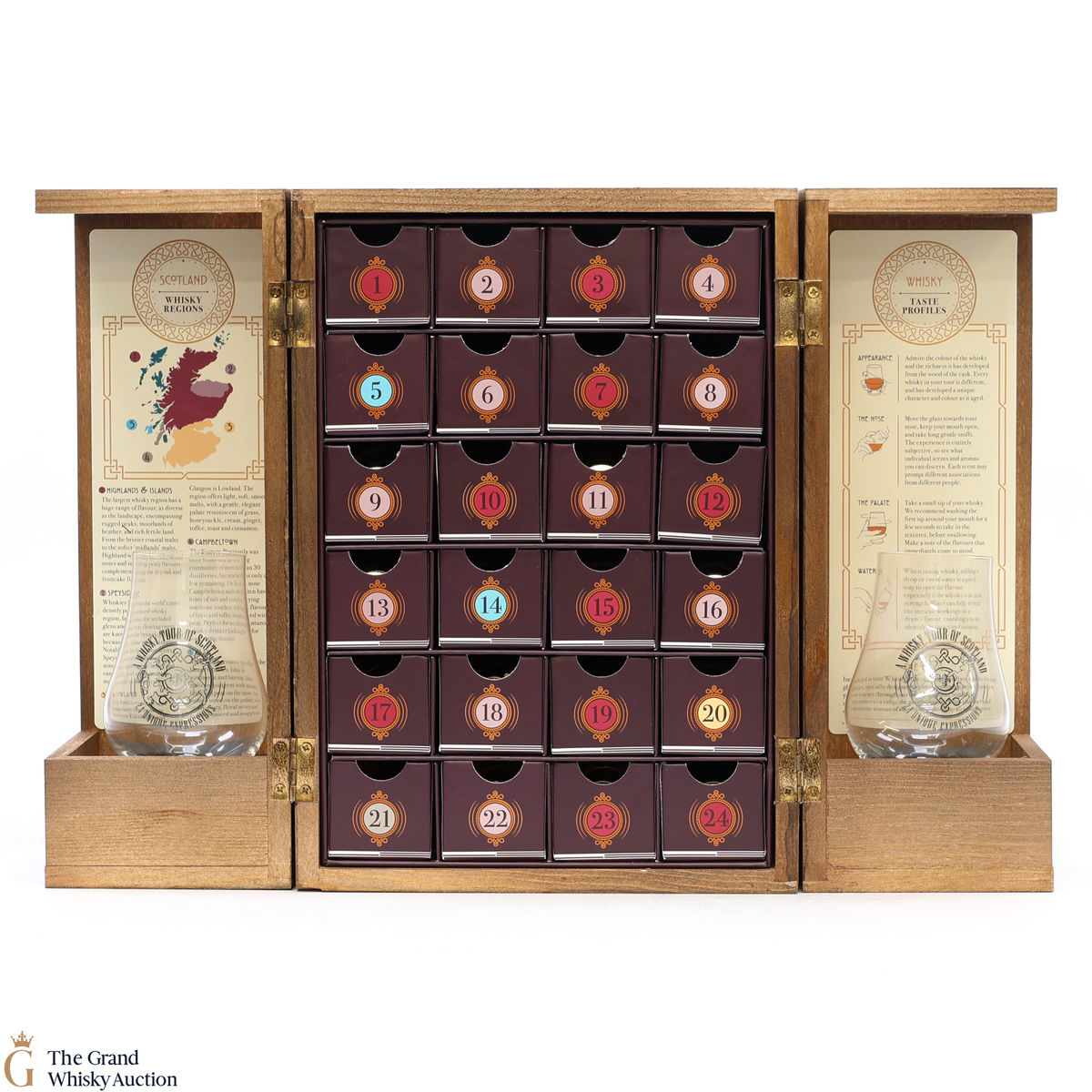 A Whisky Tour of Scotland - 24 x 5cl Wooden Case Adventskalender