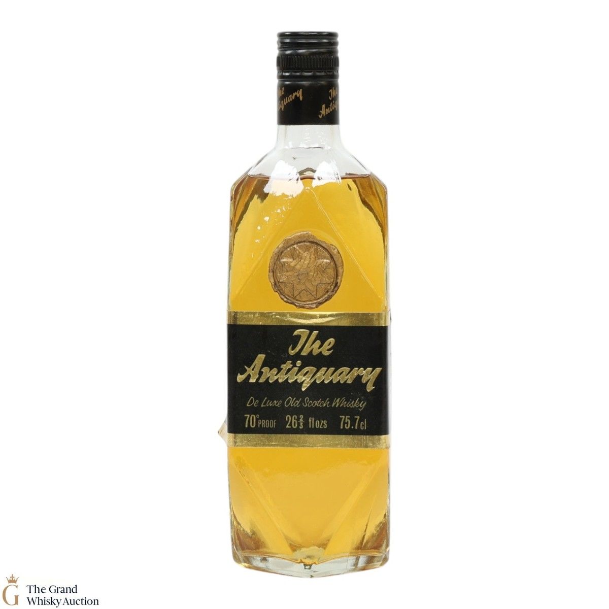 Antiquary - De Luxe Whisky 1970's (26 2/3fl OZ)