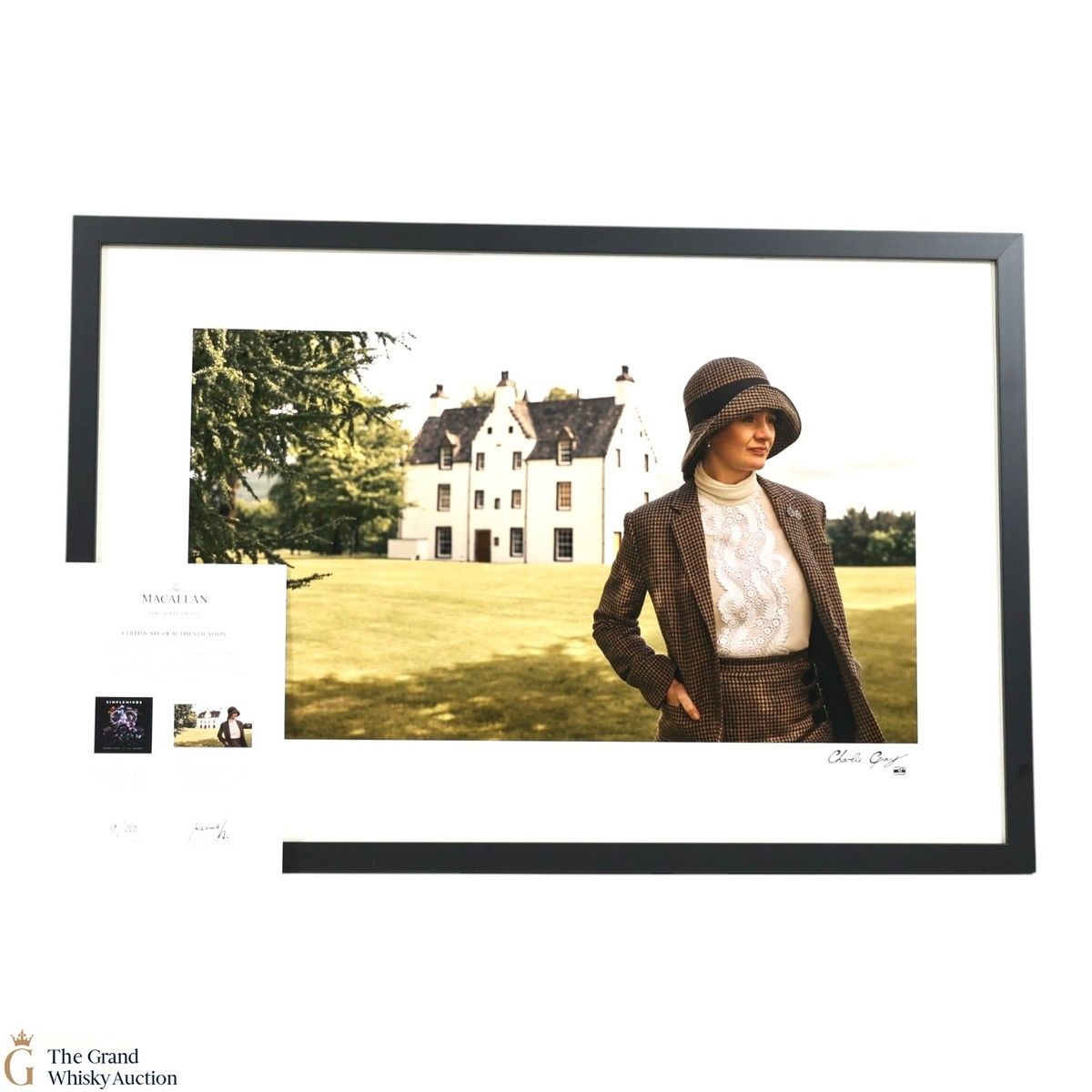 Macallan - The Spirit of 1926 - Nettie Harbinson Framed Image